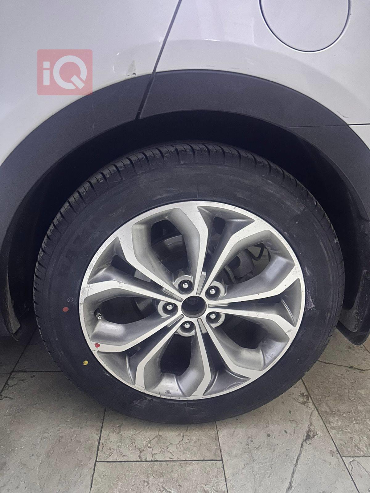 هيونداي سانتافي